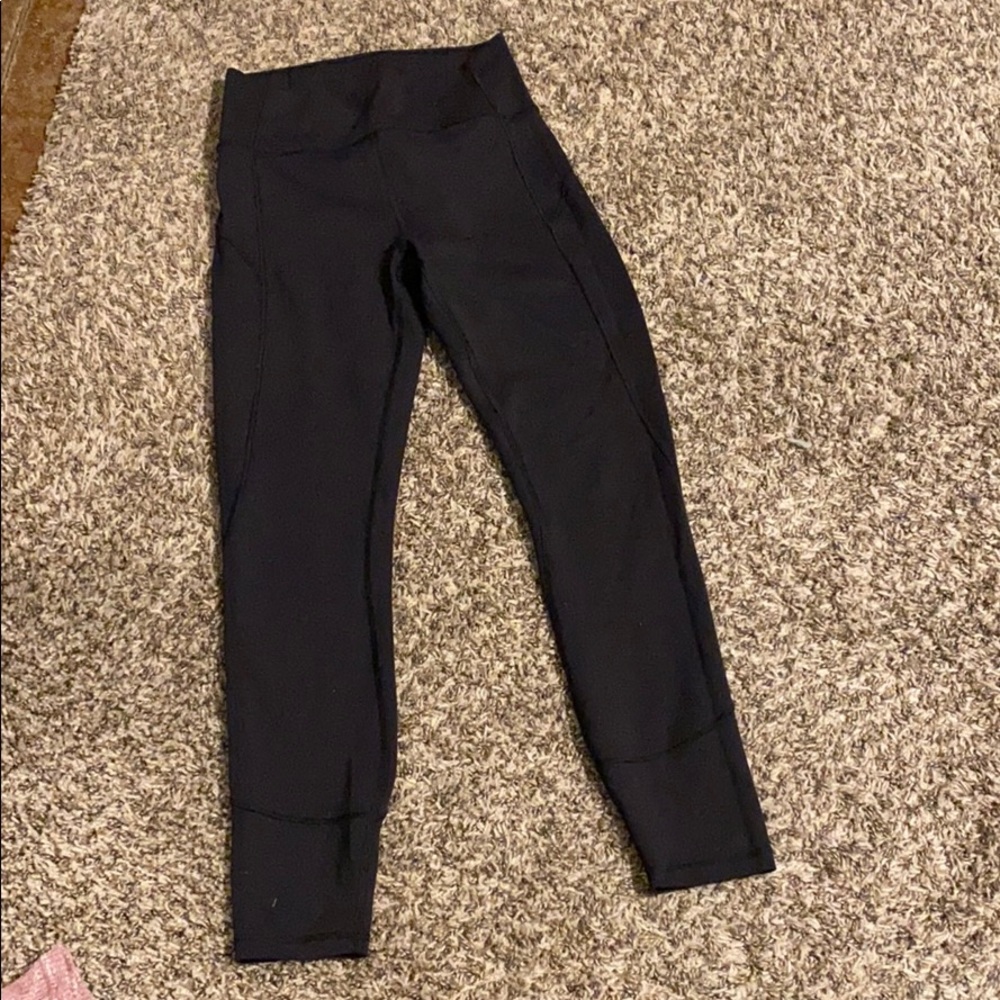 Lululemon in movement leggings